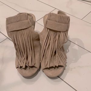 Boho chic fringe heels- perfect for fall!